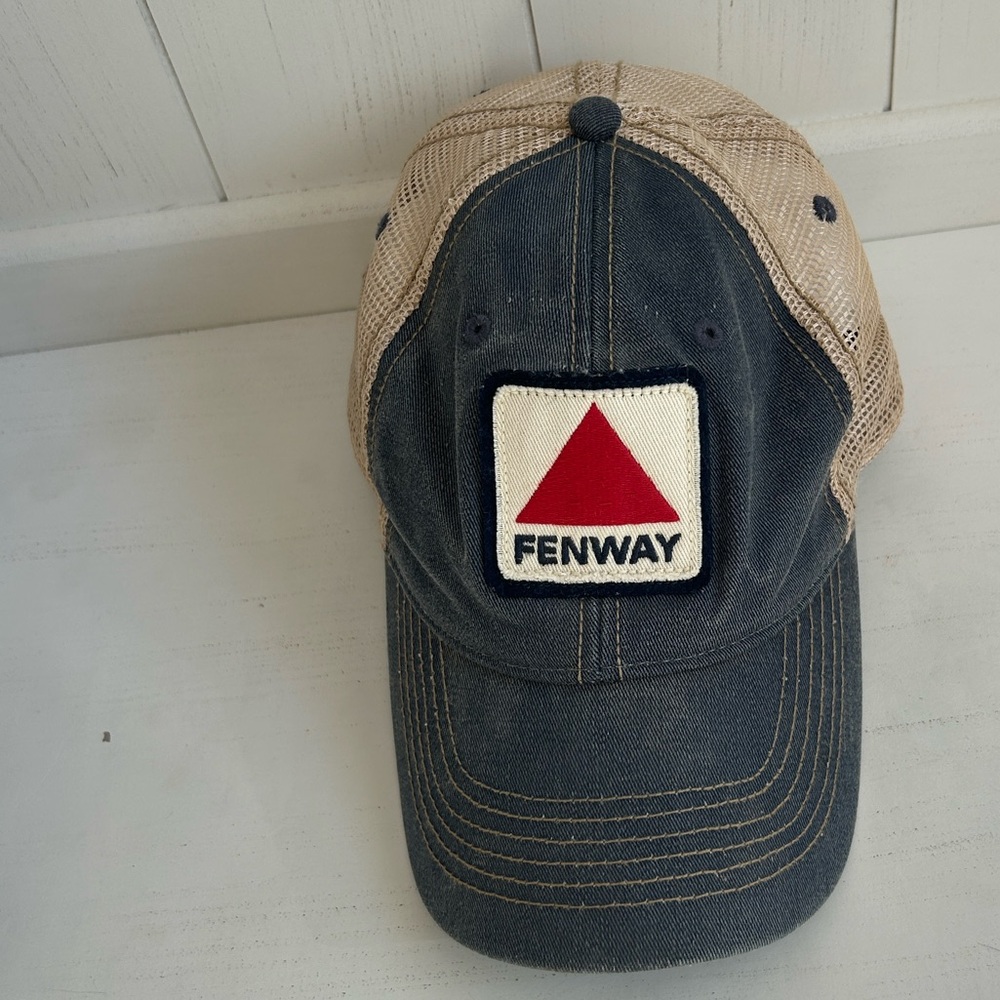 Boston Fenway Dirty Water Mesh Trucker Baseball cap hat Red Sox